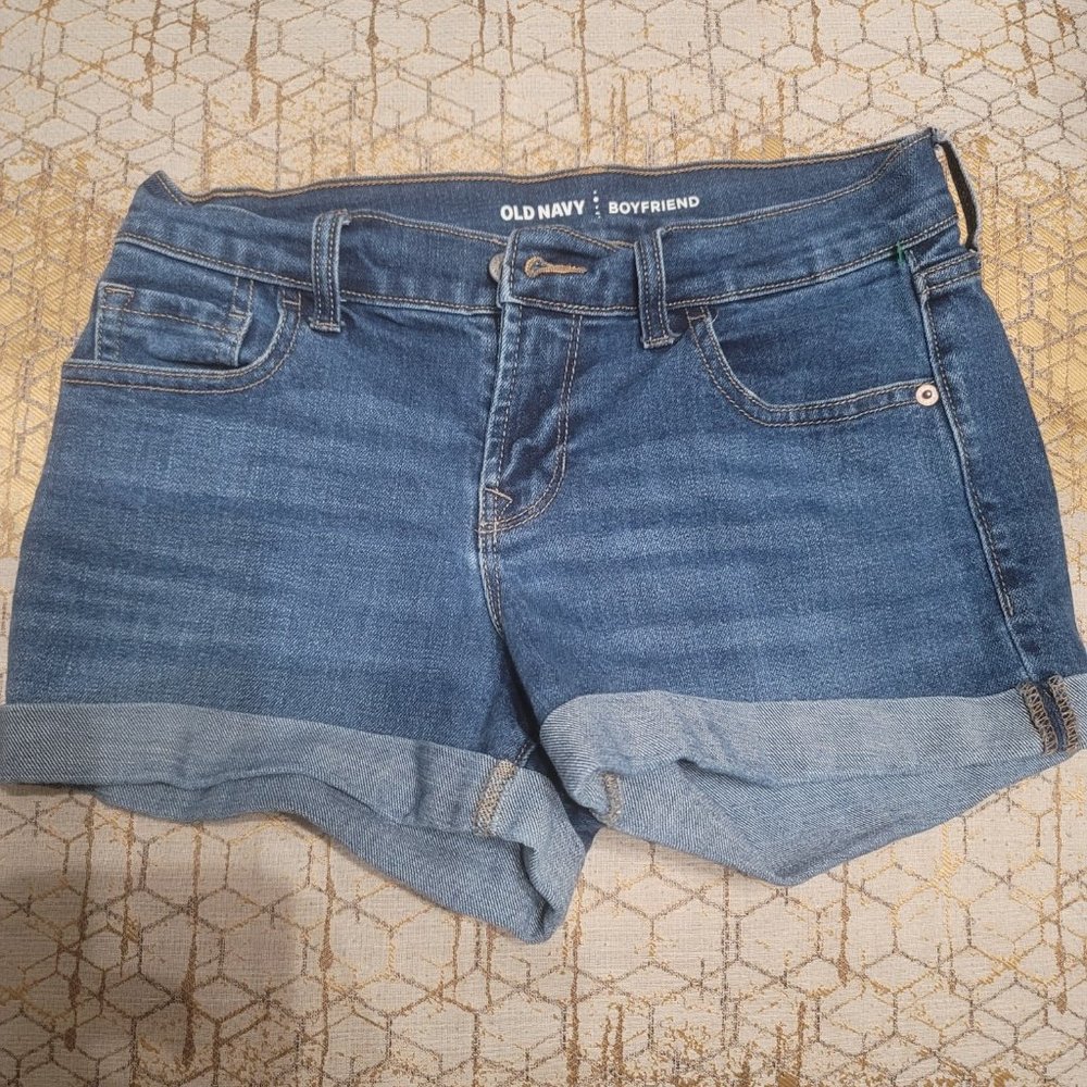 OLD NAVY SHORTS